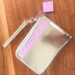 Ban.do Getaway Travel Clutch